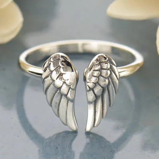 AngelWingRing - Urban Princess Boutique