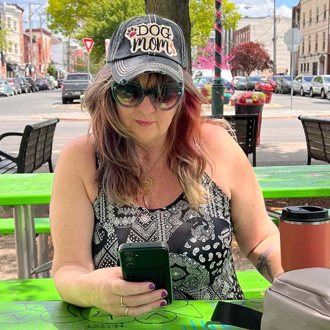 Dog Mom Baseball Cap