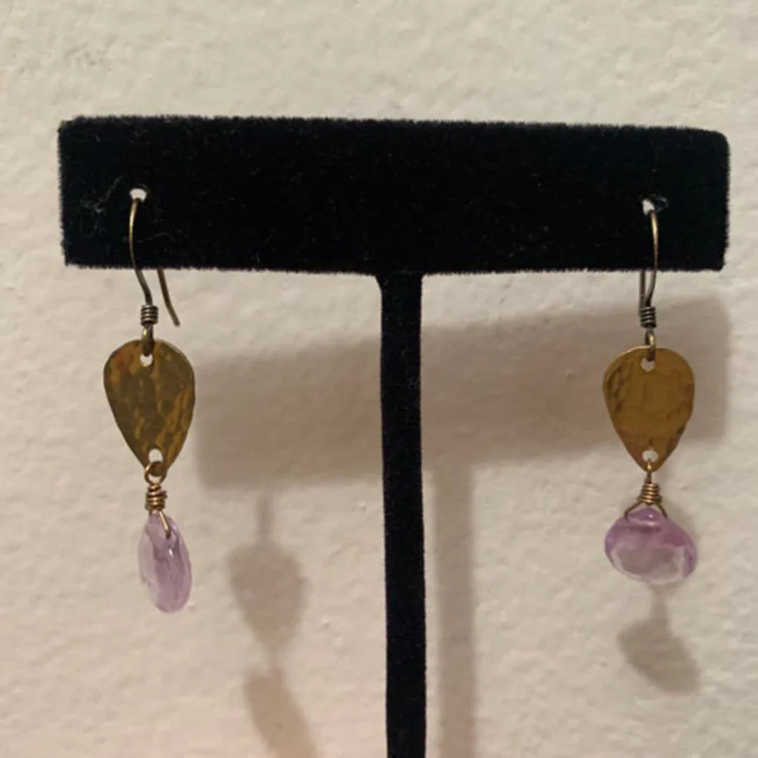 LightAmethystHammeredBrassTeardropEarrings02 - Urban Princess Boutique
