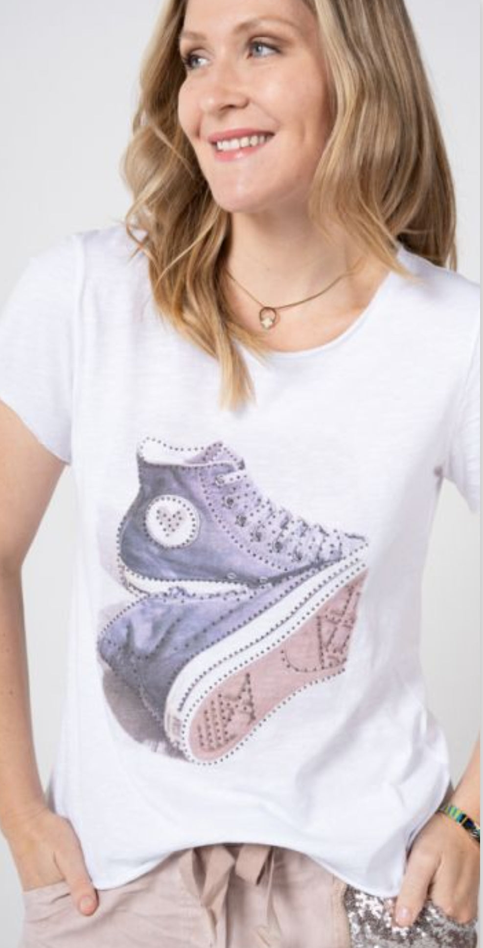 Converse T shirt