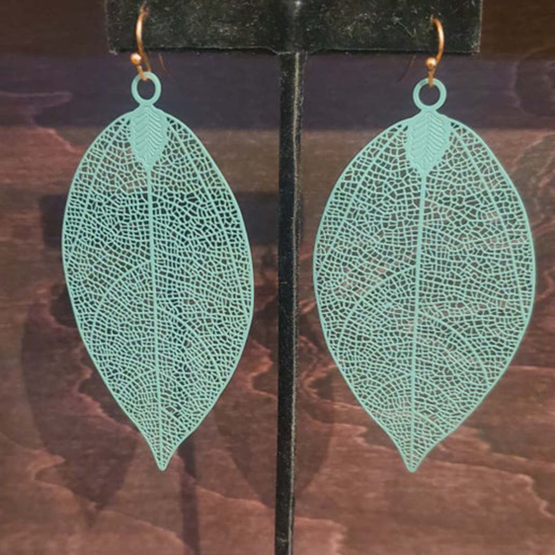 Lightweight leaf earrings
