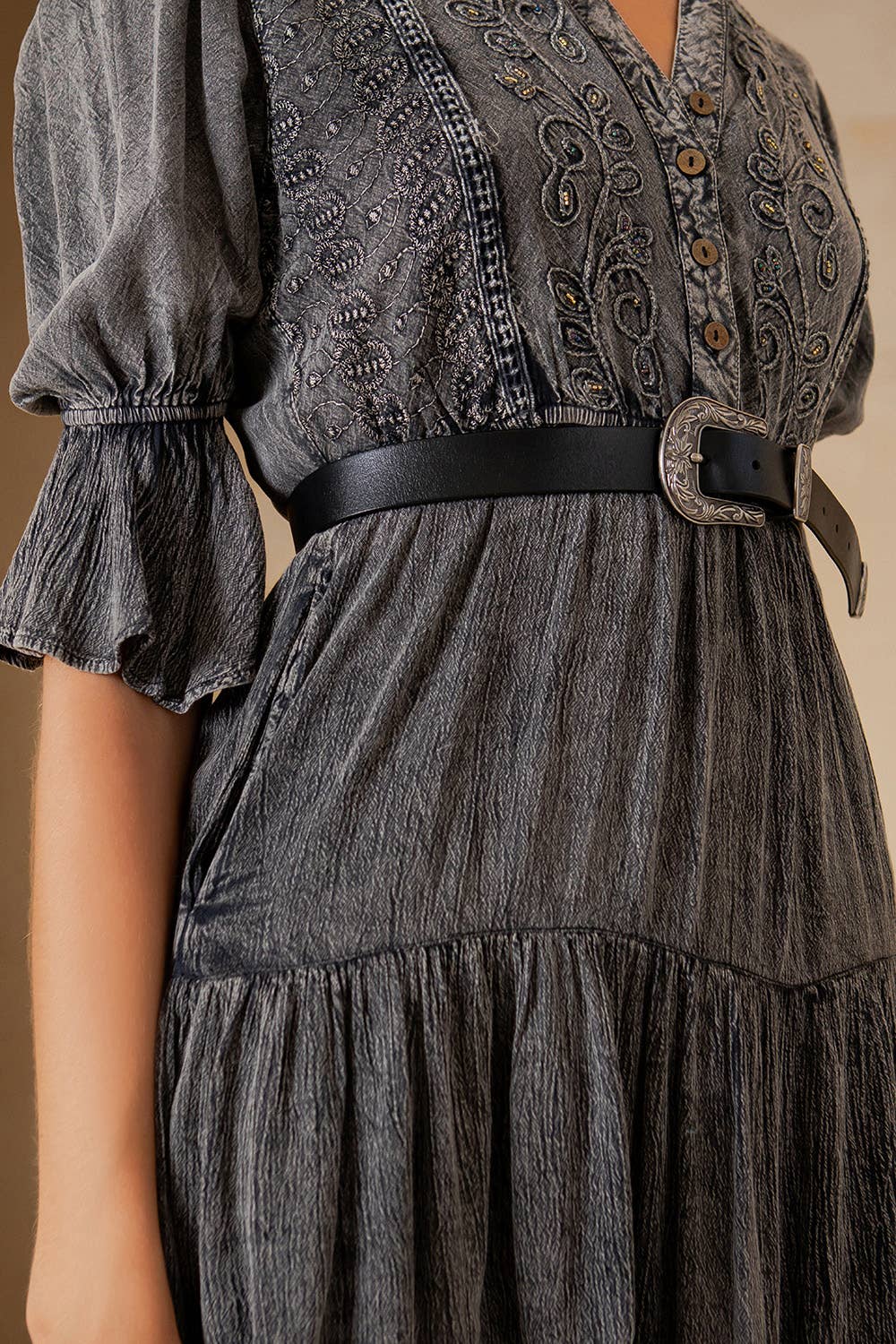 a244438b53c8747b142e4c2f4ee532234b46a12dbe7ea55738a1986b20dfc30d - Urban Princess Boutique